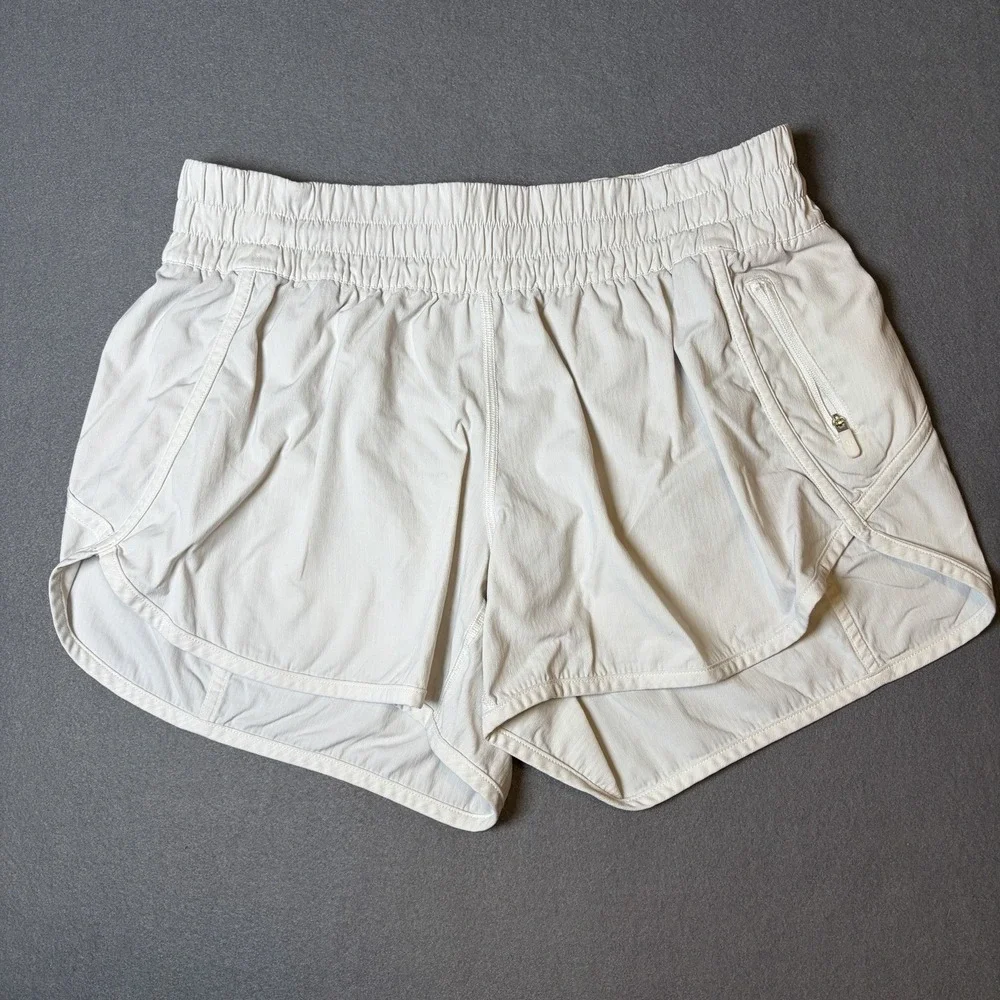 Lululemon Tracker Shorts White with Tan Lining Women's Size 10